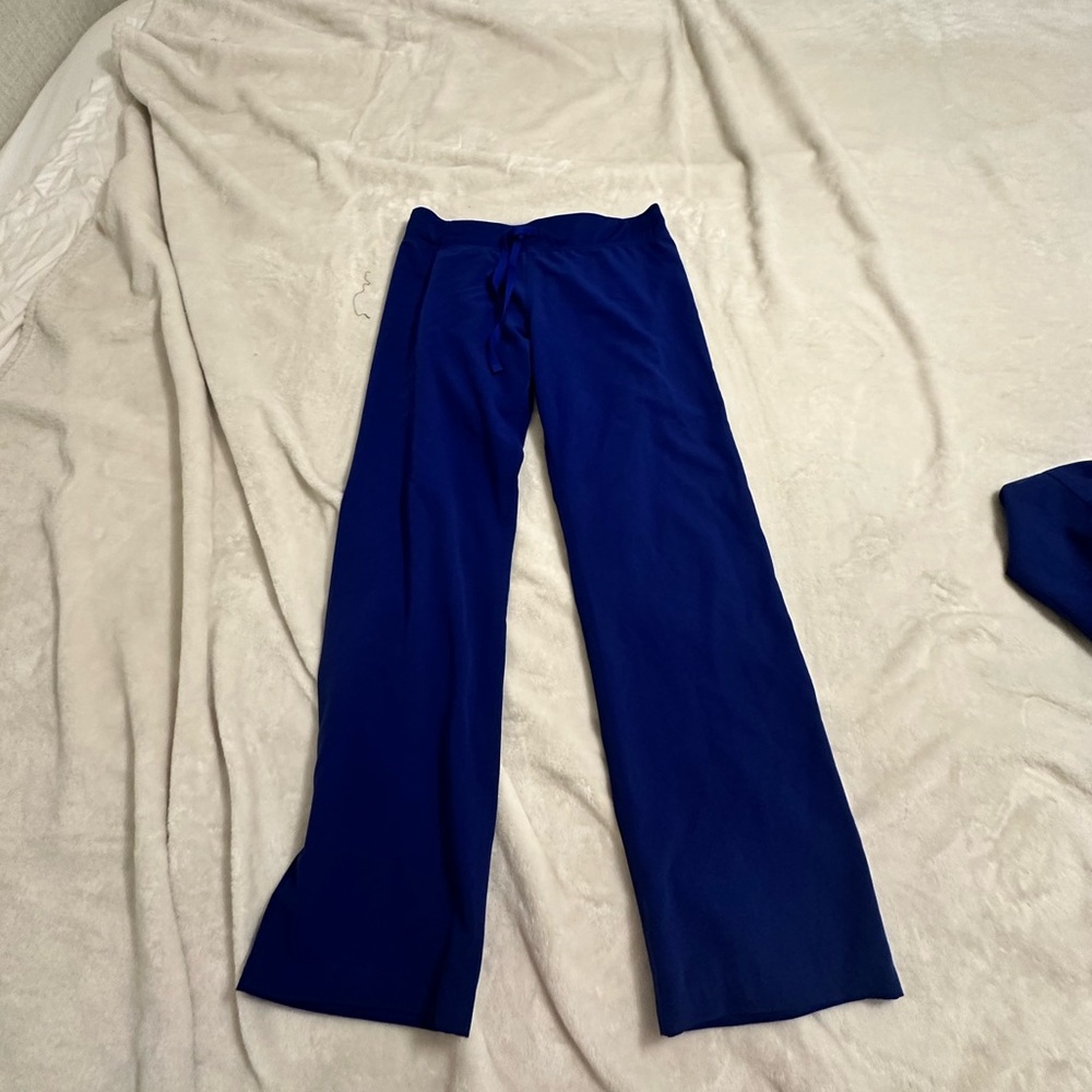 Figs Livingston scrub pants